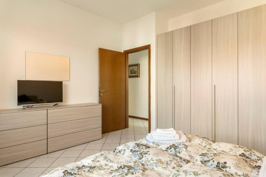 Chic Italian Escape - Casa Vacanze Lorusso Montecatini Terme Kültér fotó