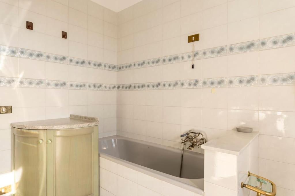 Chic Italian Escape - Casa Vacanze Lorusso Montecatini Terme Kültér fotó